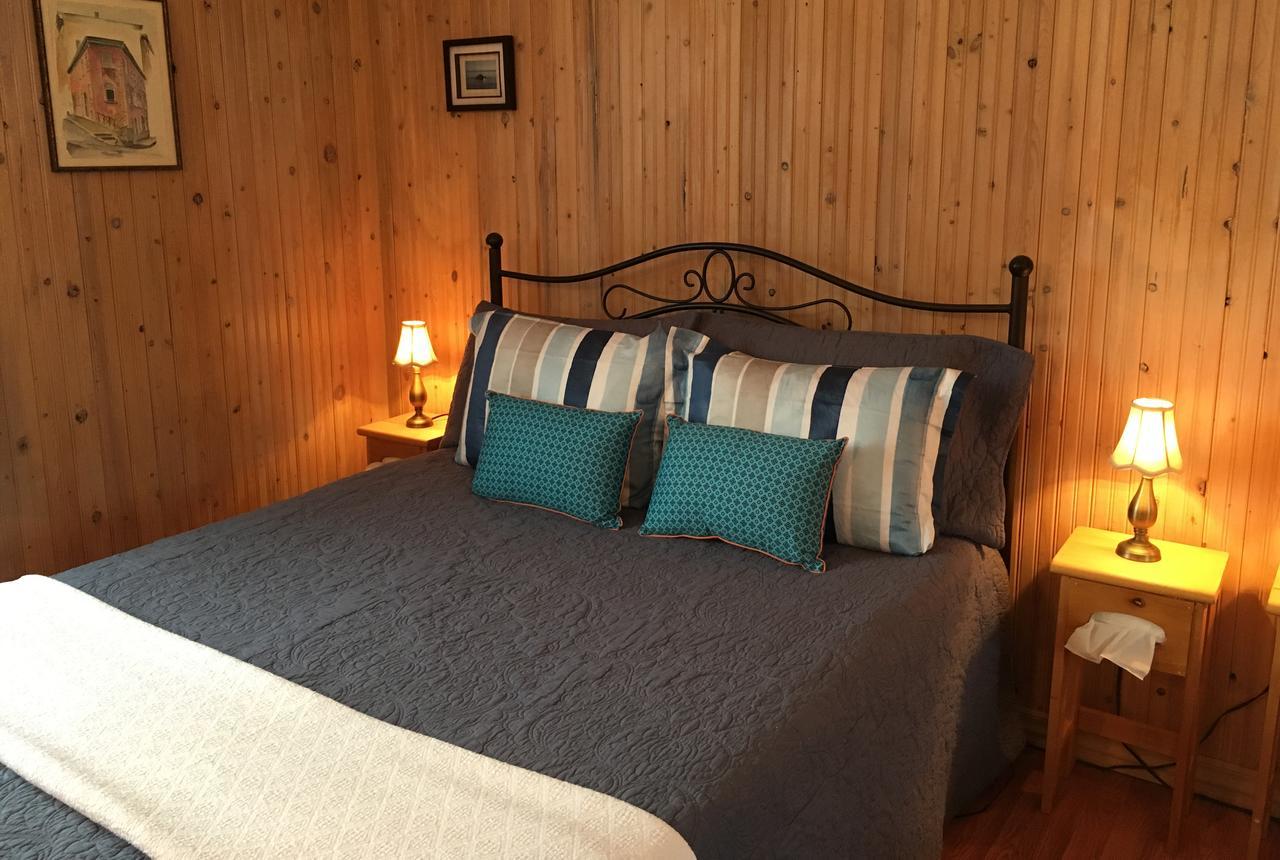 La Chouette Viree Bed and Breakfast Grandes-Bergeronnes Eksteriør billede